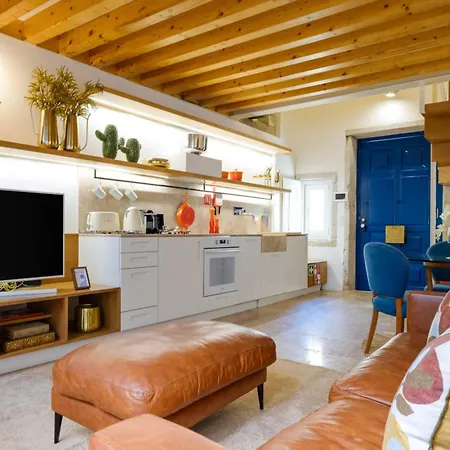 The Bitcoin Chapel Iconic Luxury * Oporto