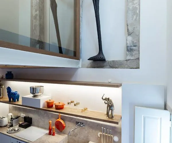 The Bitcoin Chapel Iconic Luxury דירה *