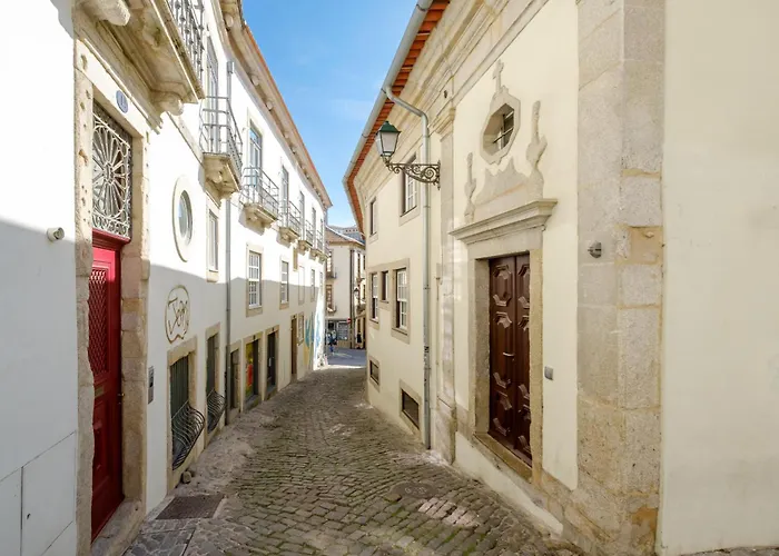 Апартаменты The Bitcoin Chapel Iconic Luxury