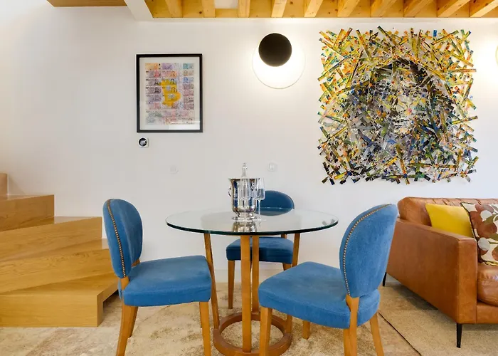 The Bitcoin Chapel Iconic Luxury Lägenhet